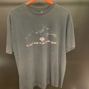 Harley Davidson shirt.